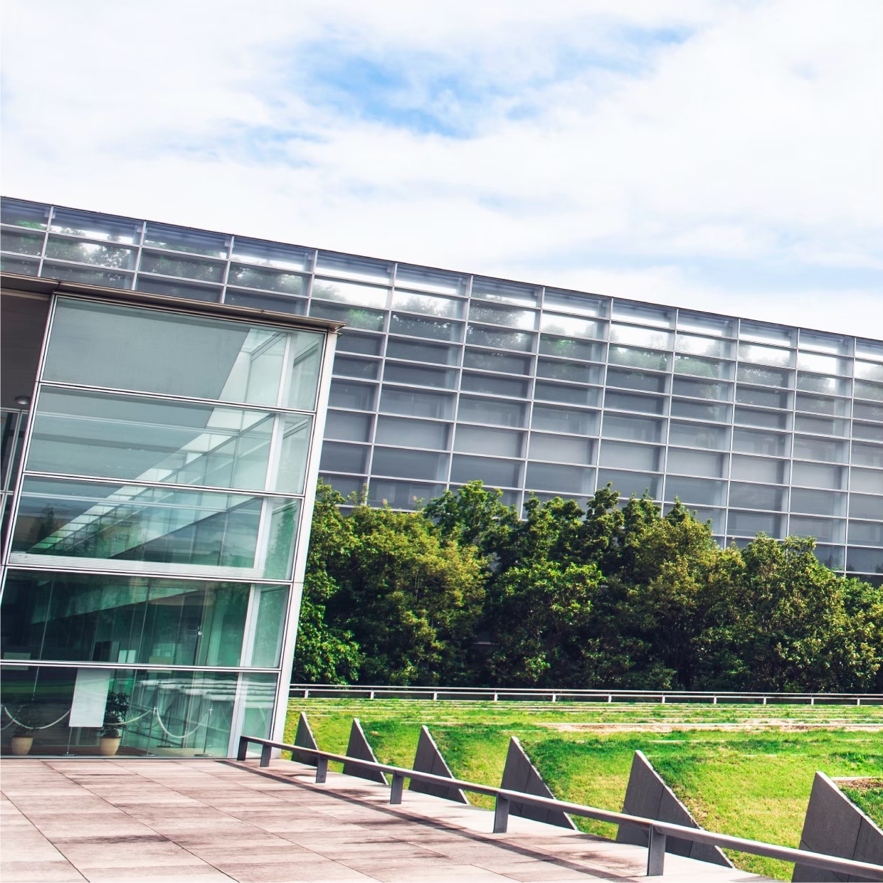 精華町の国立国会図書館関西館